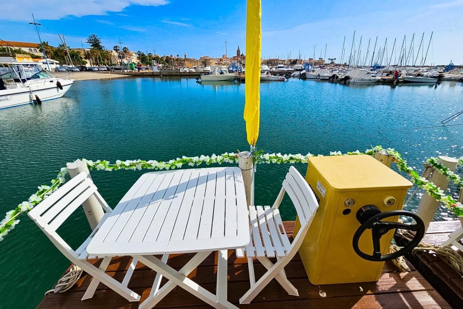 Houseboat Sardinia Hotel Alghero Kültér fotó