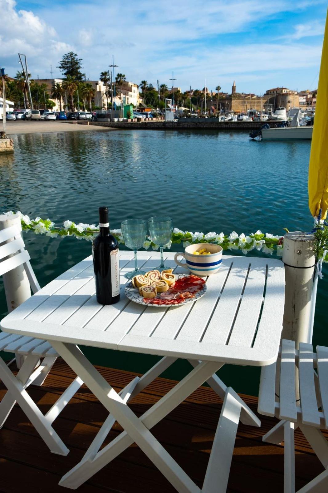 Houseboat Sardinia Hotel Alghero Kültér fotó